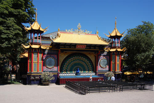 Tivoli+denmark+amusement+park
